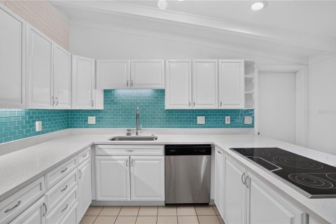 Casa en venta en Sarasota, Florida, 5 dormitorios, 309.83 m2 № 2400369 - foto 19