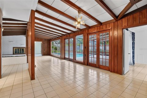 Casa en venta en Sarasota, Florida, 5 dormitorios, 309.83 m2 № 2400369 - foto 27