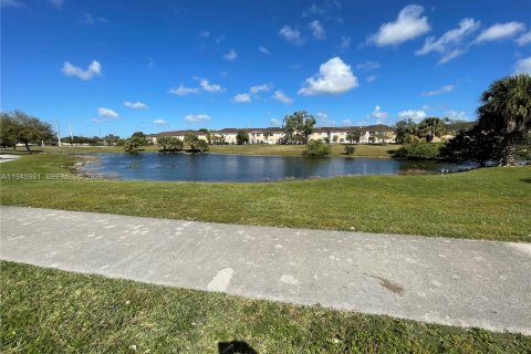 Купить таунхаус в Хайалиа, Флорида 3 спальни, 128.86м2, № 2003193 - фото 26