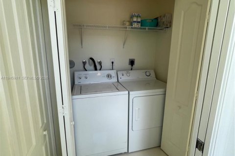 Купить таунхаус в Хайалиа, Флорида 3 спальни, 128.86м2, № 2003193 - фото 5