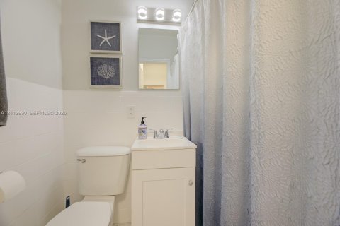 Copropriété à vendre à Miami Beach, Floride: 1 chambre, 40.23 m2 № 2435225 - photo 8