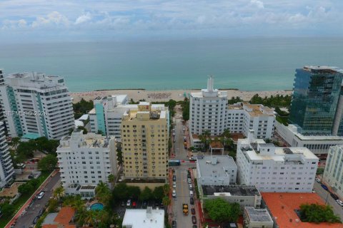 Copropriété à vendre à Miami Beach, Floride: 1 chambre, 40.23 m2 № 2435225 - photo 23