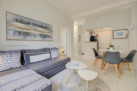 Condo à Miami Beach, Floride, 1 chambre  № 2435225