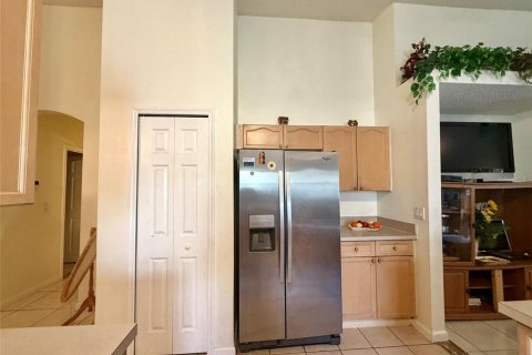 House in Kissimmee, Florida 3 bedrooms, 158.31 sq.m. № 2210407 - photo 12