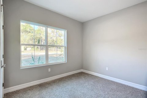 House in Lehigh Acres, Florida 4 bedrooms, 137.96 sq.m. № 1647633 - photo 22