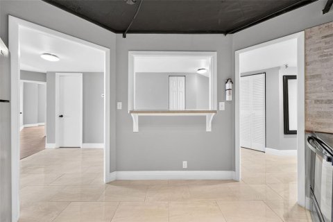 Condo in Orlando, Florida, 2 bedrooms  № 2391440 - photo 11