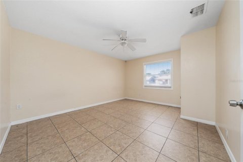 Appartement à louer à Kissimmee, Floride: 3 chambres, 224.64 m2 № 2388991 - photo 16