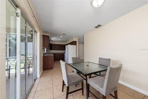 Appartement à louer à Kissimmee, Floride: 3 chambres, 224.64 m2 № 2388991 - photo 10