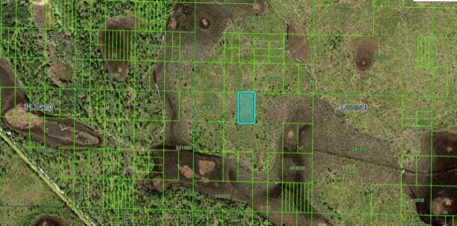 Land in Frostproof, Florida № 2162042