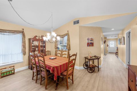 Apartment in Hobe Sound, Florida 2 bedrooms, 121.61 sq.m. № 2263249 - photo 20