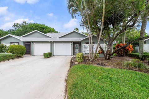 Apartment in Hobe Sound, Florida 2 bedrooms, 121.61 sq.m. № 2263249