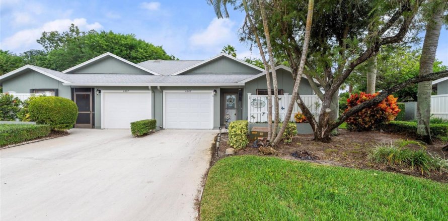 Apartment in Hobe Sound, Florida 2 bedrooms, 121.61 sq.m. № 2263249