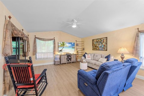 Apartment in Hobe Sound, Florida 2 bedrooms, 121.61 sq.m. № 2263249 - photo 22