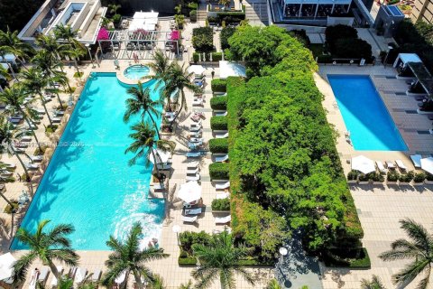 Copropriété à vendre à Miami, Floride: 1 chambre, 91.32 m2 № 2180756 - photo 27