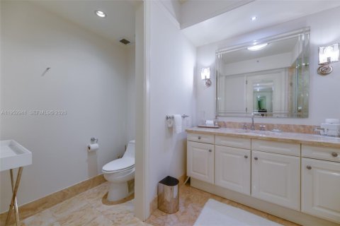 Copropriété à vendre à Miami, Floride: 1 chambre, 91.32 m2 № 2180756 - photo 13