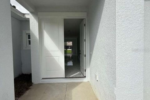 Villa ou maison à vendre à Palm Bay, Floride: 3 chambres, 182.74 m2 № 2098071 - photo 4
