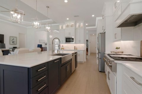 House in Wesley Chapel, Florida 4 bedrooms, 323.58 sq.m. № 2223182 - photo 26