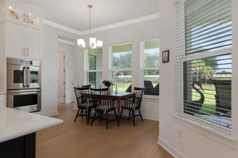 House in Wesley Chapel, Florida 4 bedrooms, 323.58 sq.m. № 2223182 - photo 20