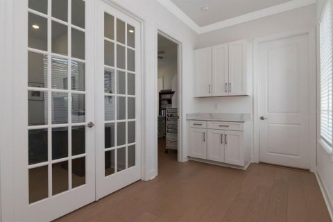 House in Wesley Chapel, Florida 4 bedrooms, 323.58 sq.m. № 2223182 - photo 29