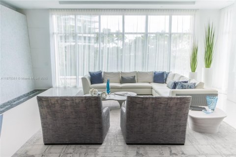 Condo in Sunny Isles Beach, Florida, 3 bedrooms  № 1923707 - photo 6