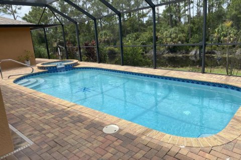 Villa ou maison à vendre à North Port, Floride: 3 chambres, 157.19 m2 № 1916042 - photo 8