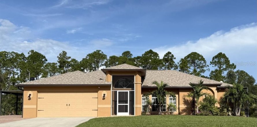 Villa ou maison à North Port, Floride 3 chambres, 157.19 m2 № 1916042
