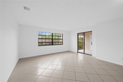 Купить кондоминиум в Санрайз, Флорида 3 комнаты, 110.09м2, № 2186885 - фото 20