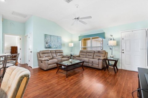 Casa en venta en The Villages, Florida, 3 dormitorios, 129.32 m2 № 1902674 - foto 5