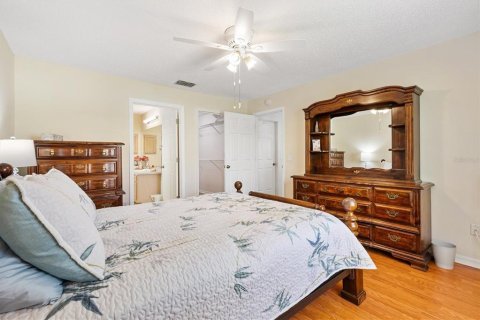Casa en venta en The Villages, Florida, 3 dormitorios, 129.32 m2 № 1902674 - foto 13