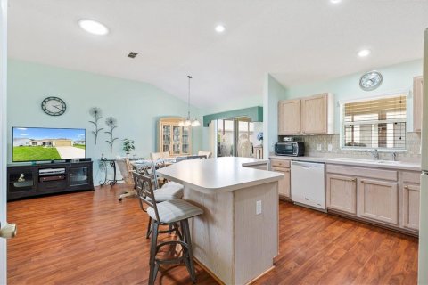 Casa en venta en The Villages, Florida, 3 dormitorios, 129.32 m2 № 1902674 - foto 9