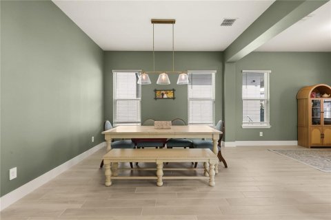 Villa ou maison à vendre à Winter Garden, Floride: 4 chambres, 318.1 m2 № 2405376 - photo 6