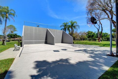 House in Boca Raton, Florida 2 bedrooms, 96.99 sq.m. № 1892193 - photo 30