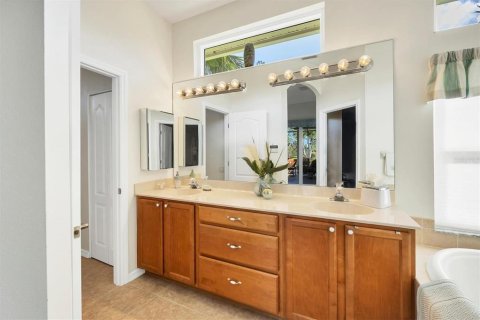 Casa en venta en North Port, Florida, 2 dormitorios, 156.91 m2 № 1734827 - foto 21