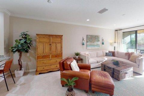 Copropriété à louer à Lakewood Ranch, Floride: 2 chambres, 141.95 m2 № 1723177 - photo 3