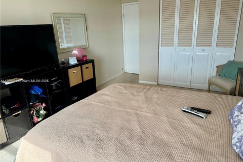 Copropriété à vendre à Sunny Isles Beach, Floride: 1 chambre, 65.5 m2 № 1959333 - photo 17