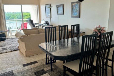 Copropriété à vendre à Sunny Isles Beach, Floride: 1 chambre, 65.5 m2 № 1959333 - photo 8