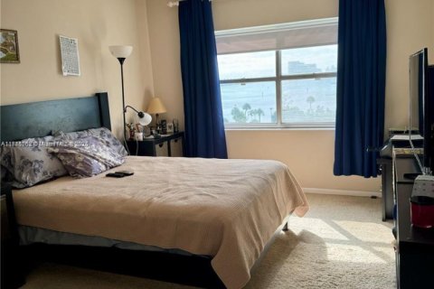 Copropriété à vendre à Sunny Isles Beach, Floride: 1 chambre, 65.5 m2 № 1959333 - photo 16