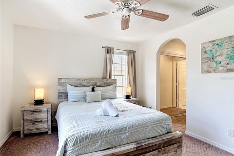 Casa en venta en Davenport, Florida, 5 dormitorios, 263.1 m2 № 2204423 - foto 23