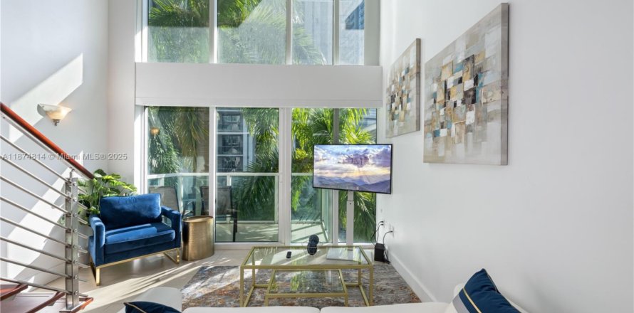 Condo in Miami, Florida, 1 bedroom № 1925939