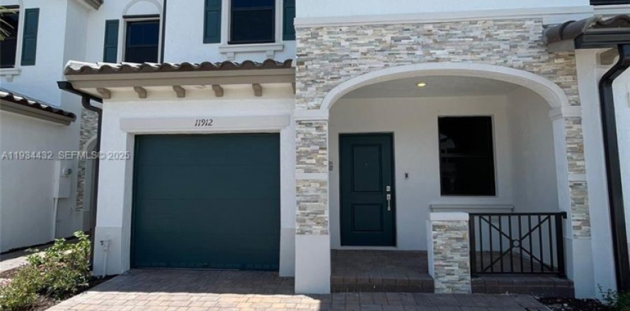 Таунхаус в Хомстед, Флорида 3 спальни, 157.47м2 № 1992705