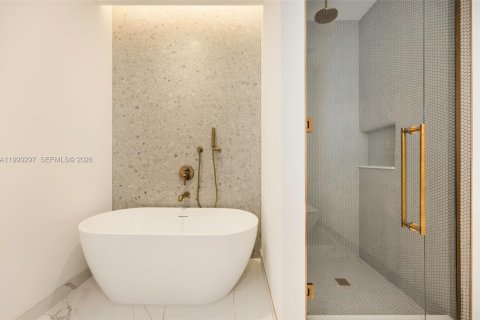 Купить кондоминиум в Майами, Флорида 2 спальни, 97.18м2, № 2241706 - фото 10