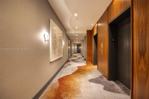 Купить кондоминиум в Майами, Флорида 2 спальни, 97.18м2, № 2241706 - фото 17