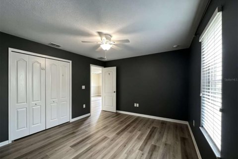 Adosado en venta en Tampa, Florida, 4 dormitorios, 212.65 m2 № 2295125 - foto 24