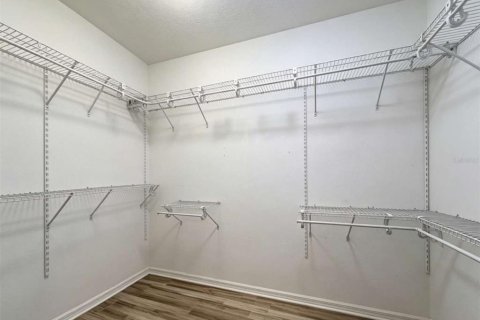 Adosado en venta en Tampa, Florida, 4 dormitorios, 212.65 m2 № 2295125 - foto 17