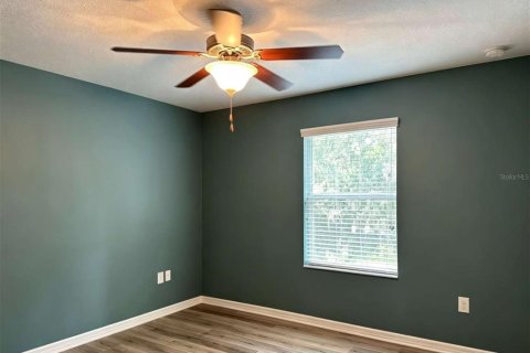 Adosado en venta en Tampa, Florida, 4 dormitorios, 212.65 m2 № 2295125 - foto 22