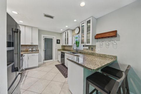 Casa en venta en Oakland Park, Florida, 3 dormitorios, 159.42 m2 № 2177426 - foto 13