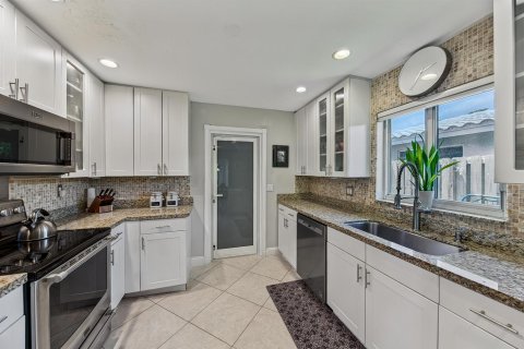 Casa en venta en Oakland Park, Florida, 3 dormitorios, 159.42 m2 № 2177426 - foto 12