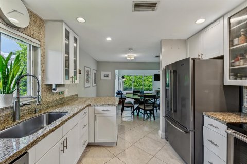 Casa en venta en Oakland Park, Florida, 3 dormitorios, 159.42 m2 № 2177426 - foto 18