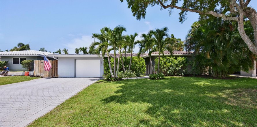 Casa en Oakland Park, Florida 3 dormitorios, 159.42 m2 № 2177426