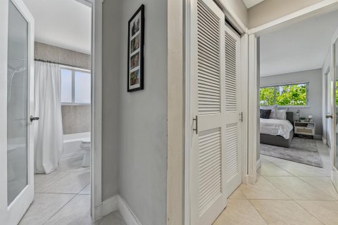Casa en venta en Oakland Park, Florida, 3 dormitorios, 159.42 m2 № 2177426 - foto 29